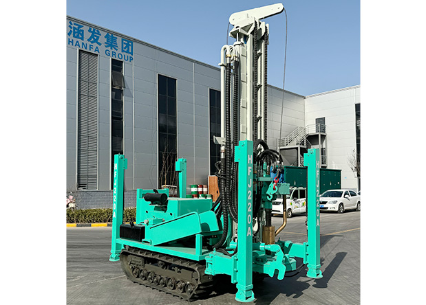 HFJ220A Crawler Type Water Well Drilling Rig